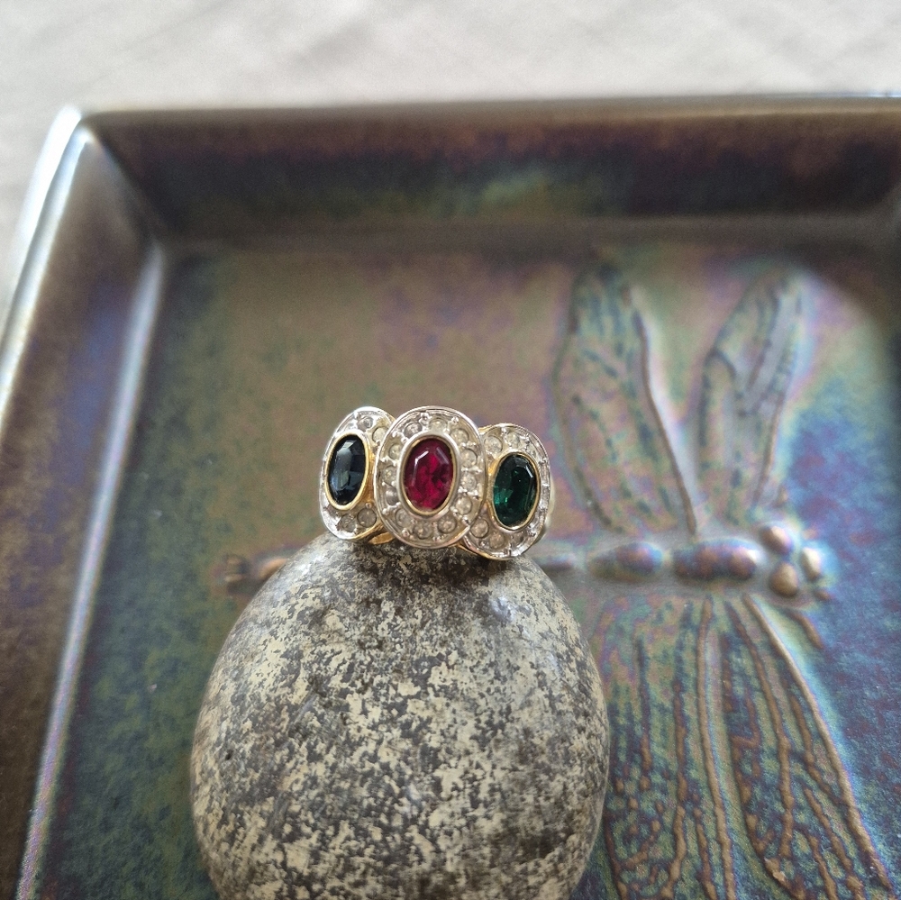 Beautiful 14 Kt GE ESPO Simulated High End Costume Jewelry Ring Sz 7 1/2